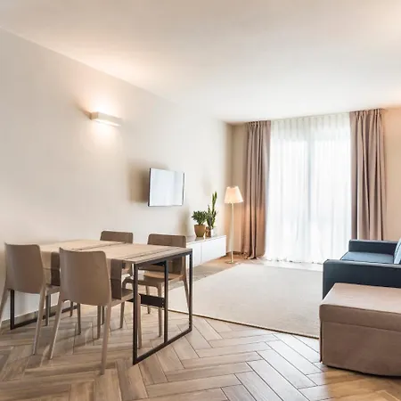 Bed & Breakfast La Home And Apartments Moniga del Garda Buitenkant foto